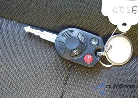 2010 Ford Escape Xlt from USA, damaged, VIN 1FMCU0DGXAKD30108